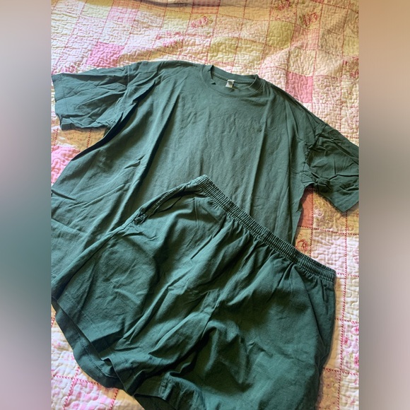 Los Angeles apparel short and shirt set - Picture 1 of 4